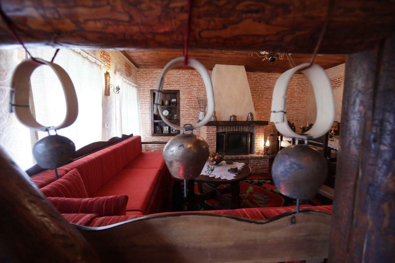 Dora'S House At Agios Germanos Prespes Guest House Bagian luar foto