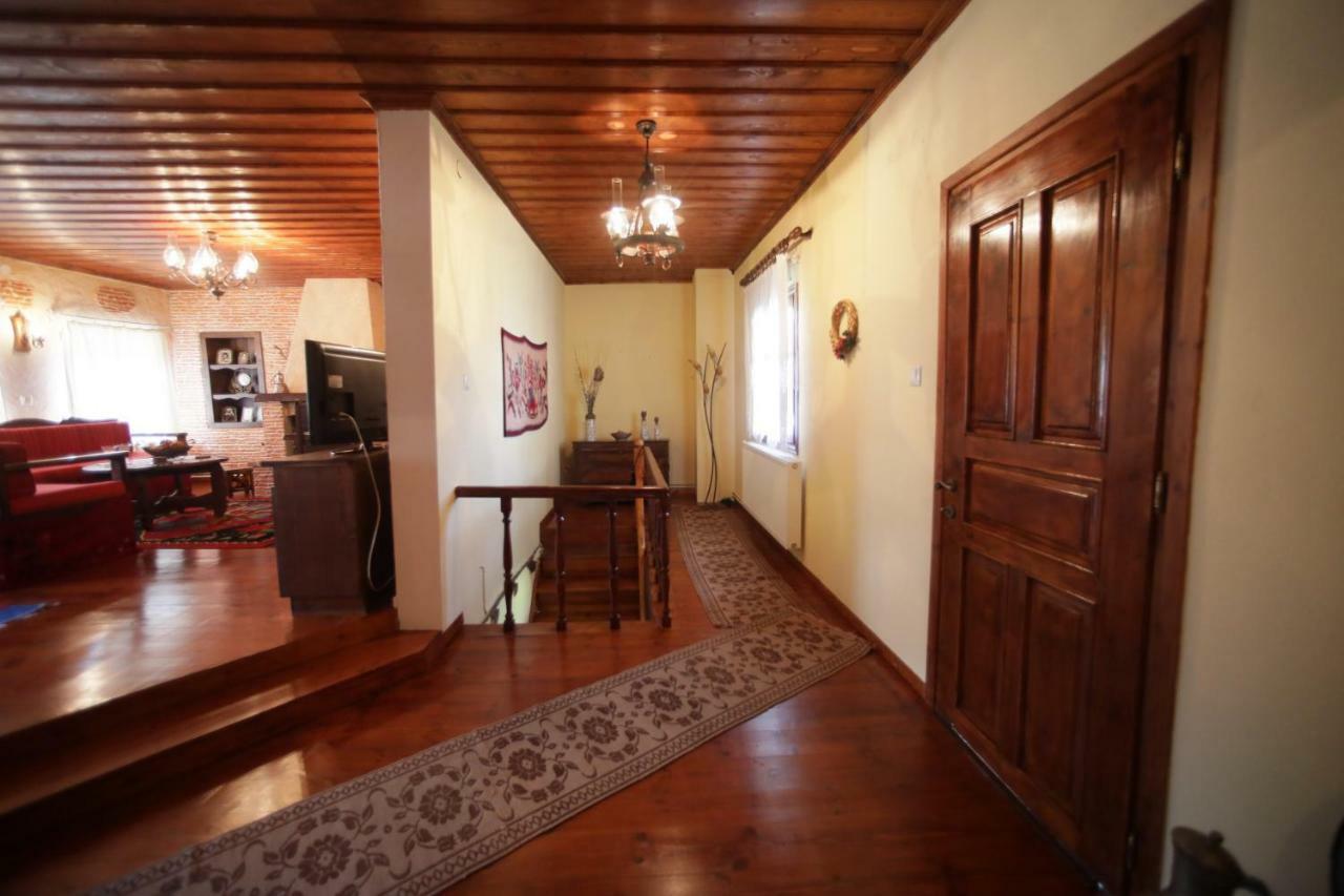Dora'S House At Agios Germanos Prespes Guest House Bagian luar foto